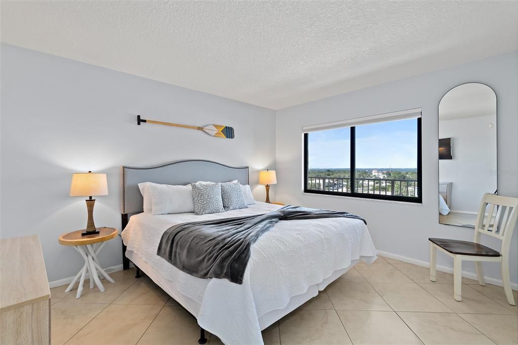 На продажу: $629,000 (2 спален, 2 ванн, 1145 Квадратных фут)