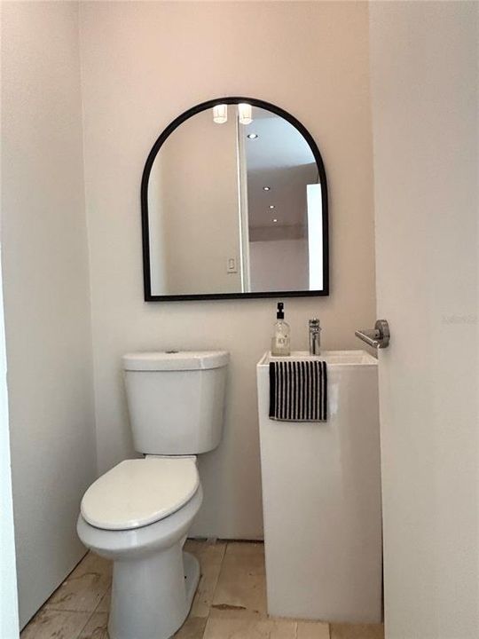 En Renta: $5,600 (3 camas, 2 baños, 2194 Pies cuadrados)