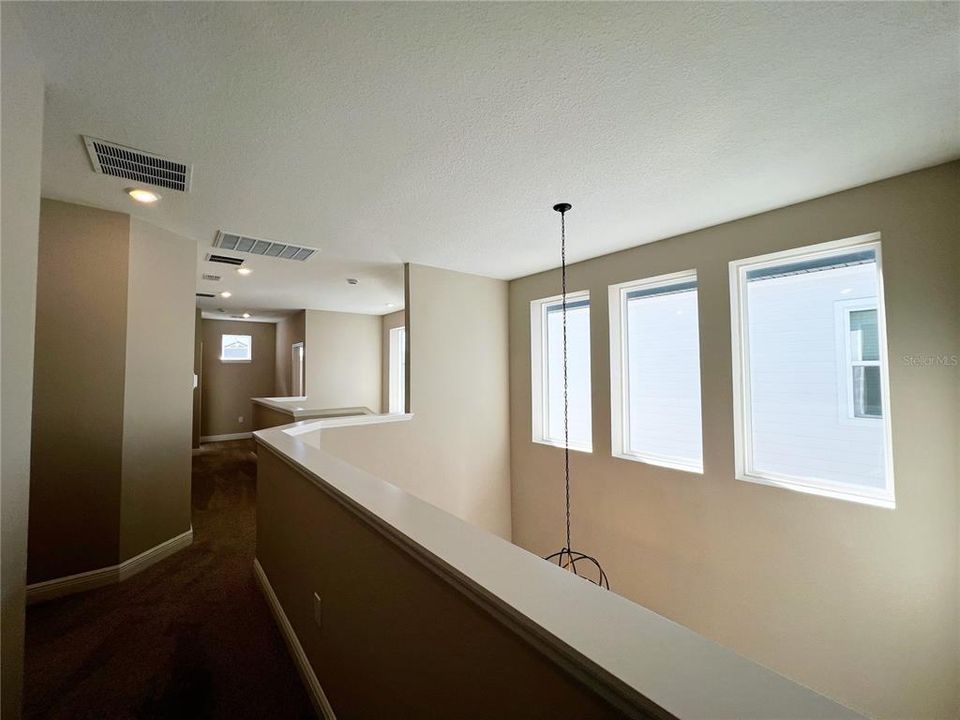 出租: $3,100 (3 贝兹, 2 浴室, 2206 平方英尺)