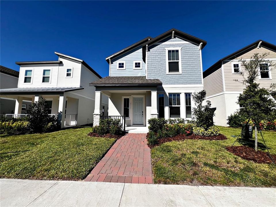 出租: $3,100 (3 贝兹, 2 浴室, 2206 平方英尺)