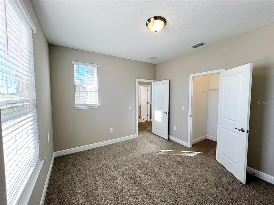 出租: $3,100 (3 贝兹, 2 浴室, 2206 平方英尺)