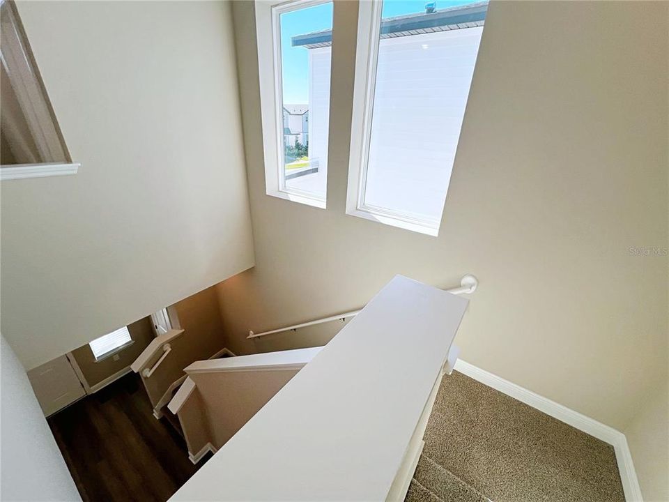 出租: $3,100 (3 贝兹, 2 浴室, 2206 平方英尺)