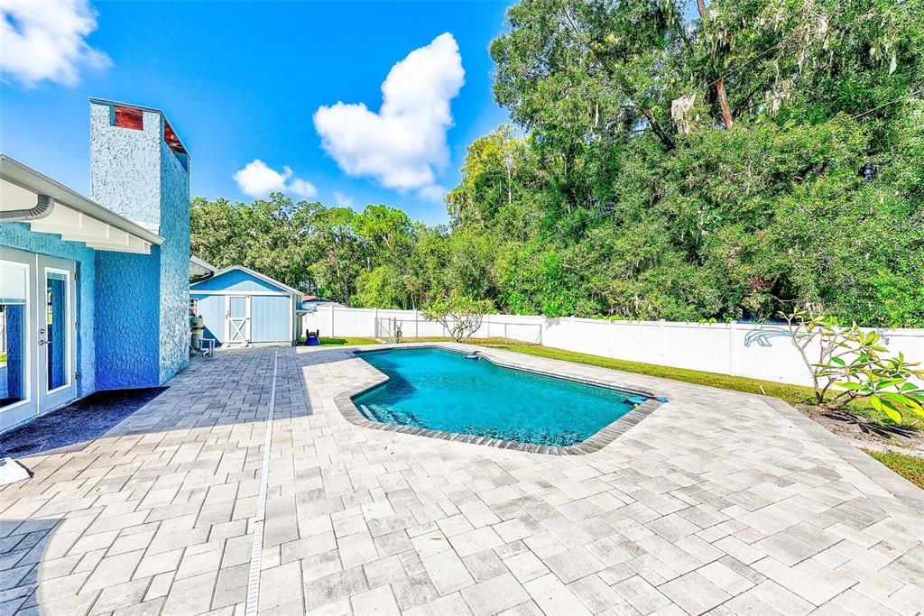 For Sale: $649,900 (3 beds, 2 baths, 1949 Square Feet)