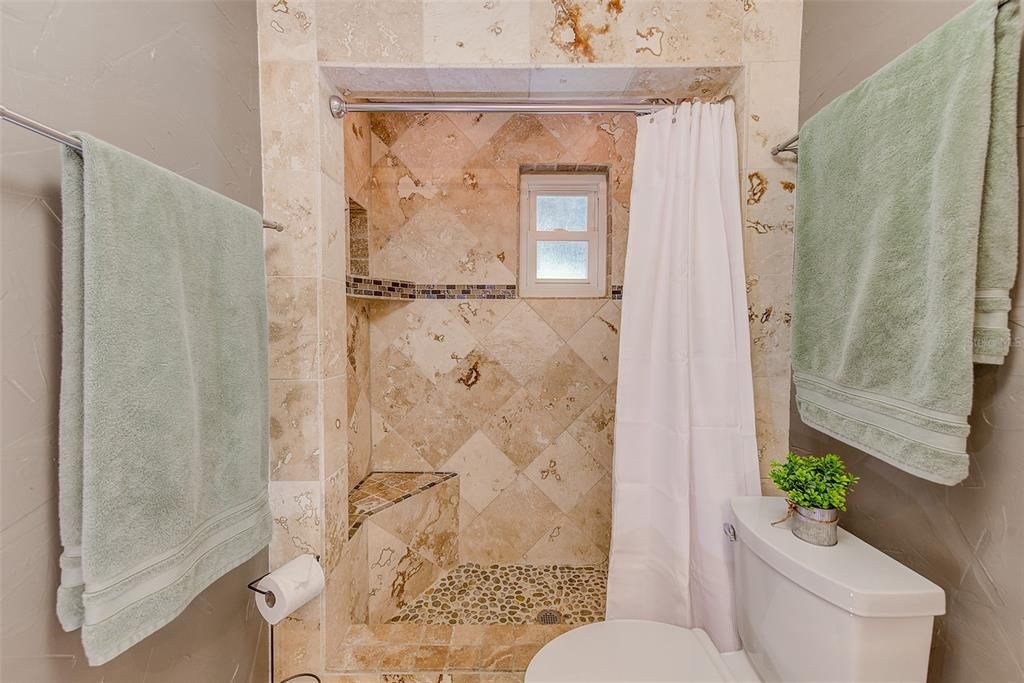 For Sale: $649,900 (3 beds, 2 baths, 1949 Square Feet)