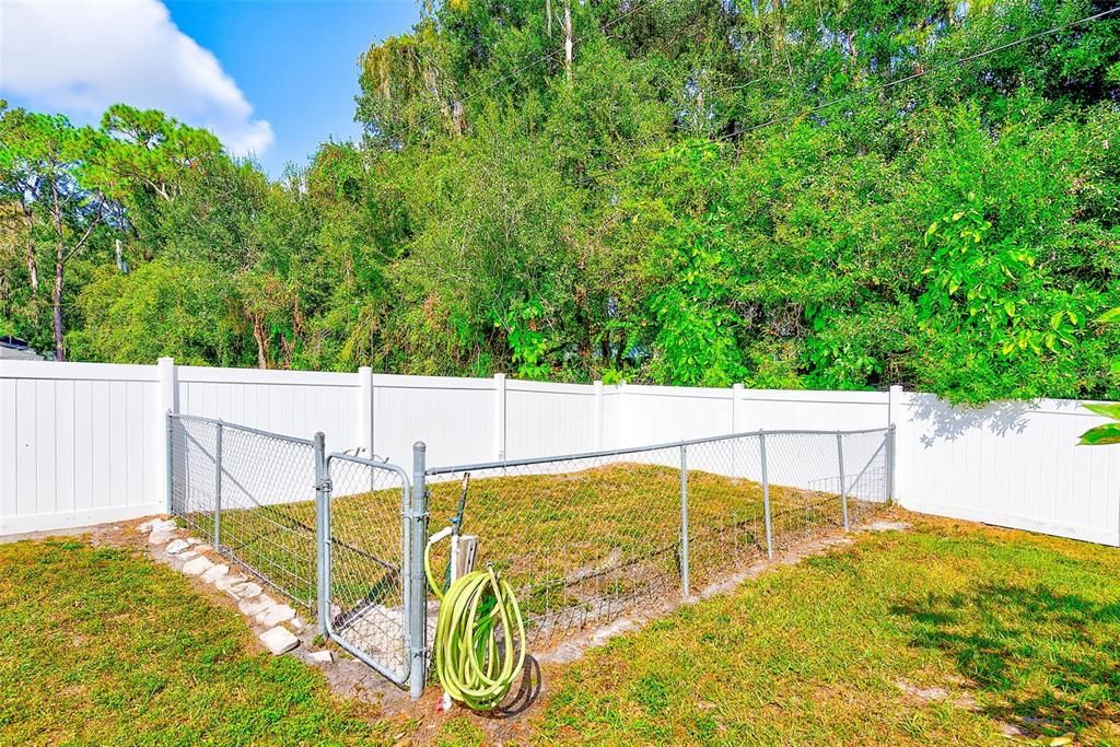 For Sale: $649,900 (3 beds, 2 baths, 1949 Square Feet)