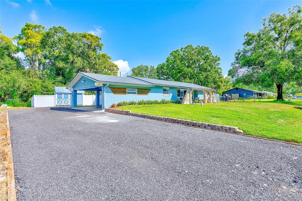 For Sale: $649,900 (3 beds, 2 baths, 1949 Square Feet)