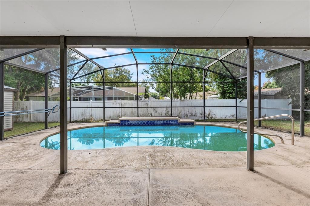 На продажу: $399,000 (3 спален, 2 ванн, 1801 Квадратных фут)