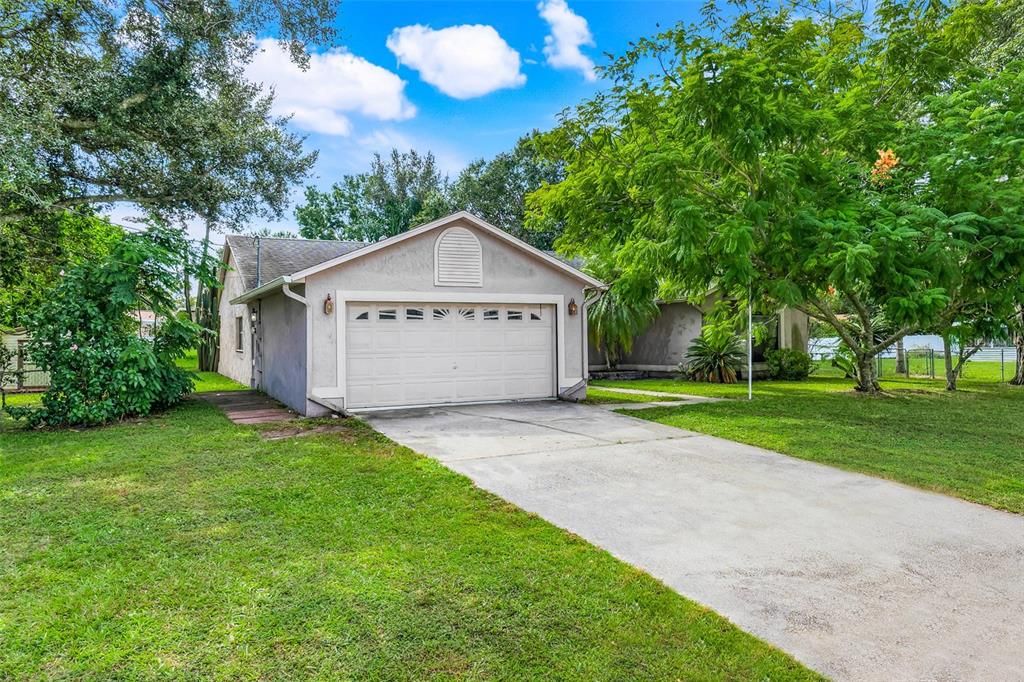 На продажу: $399,000 (3 спален, 2 ванн, 1801 Квадратных фут)