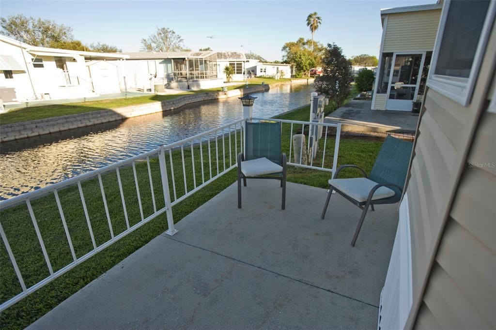 For Sale: $164,500 (1 beds, 1 baths, 679 Square Feet)