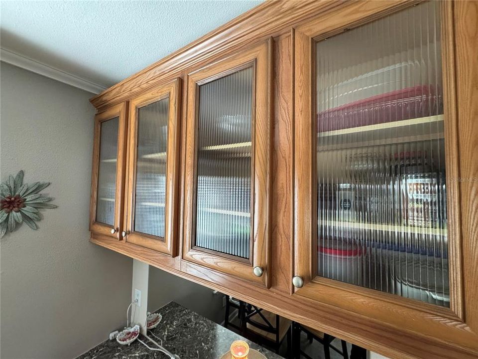 For Sale: $164,500 (1 beds, 1 baths, 679 Square Feet)