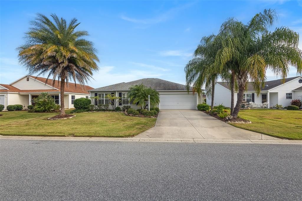 Activo con contrato: $399,500 (3 camas, 2 baños, 1574 Pies cuadrados)