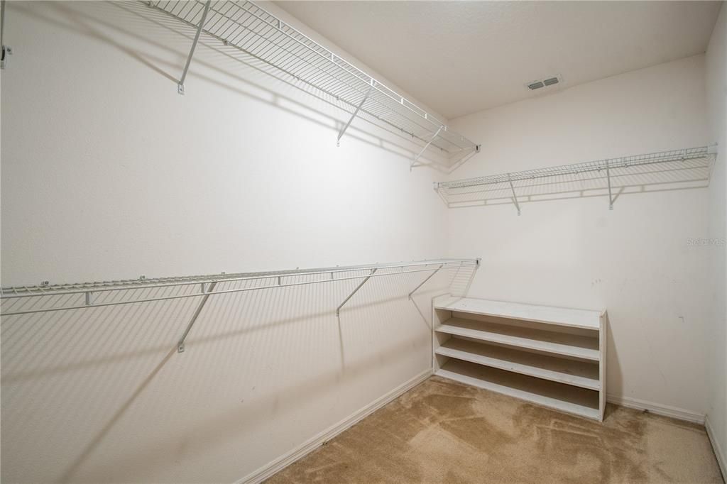 For Sale: $360,000 (4 beds, 2 baths, 2676 Square Feet)