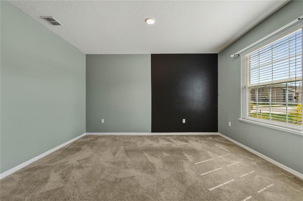 For Sale: $360,000 (4 beds, 2 baths, 2676 Square Feet)