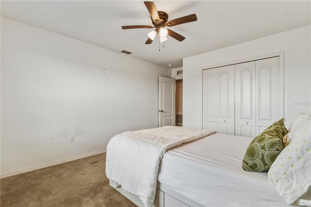 For Sale: $360,000 (4 beds, 2 baths, 2676 Square Feet)