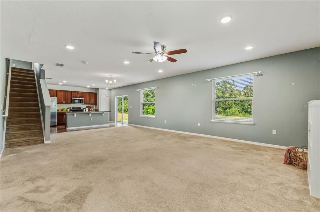 For Sale: $360,000 (4 beds, 2 baths, 2676 Square Feet)