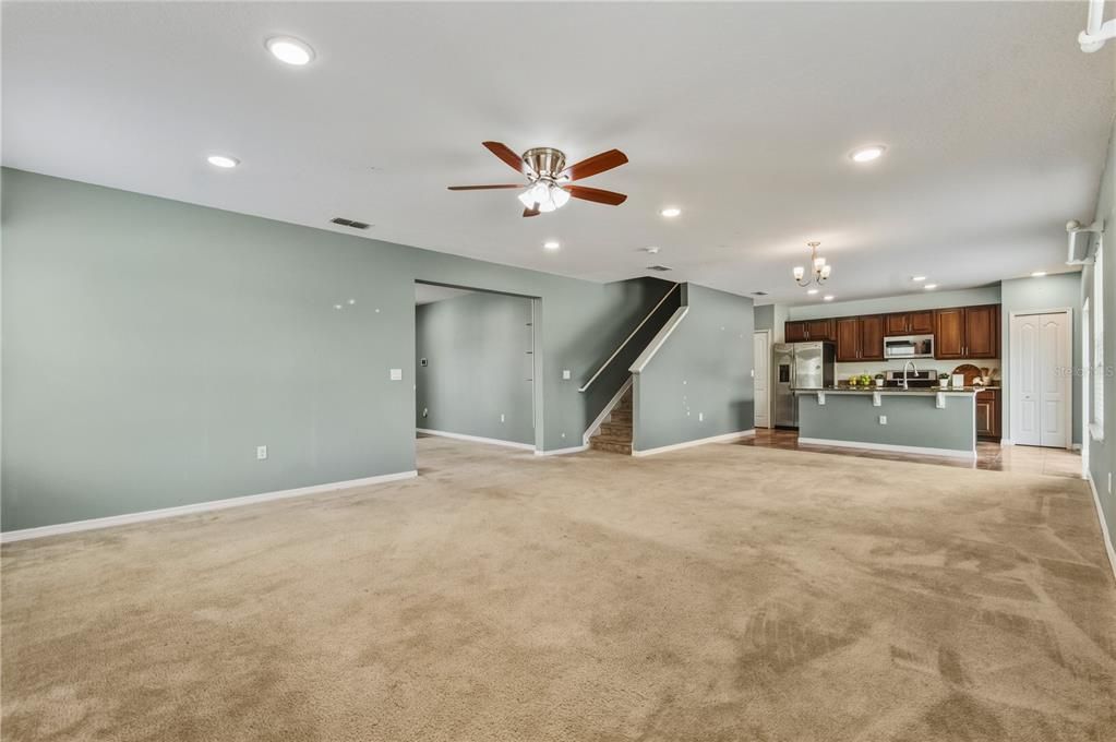 For Sale: $360,000 (4 beds, 2 baths, 2676 Square Feet)