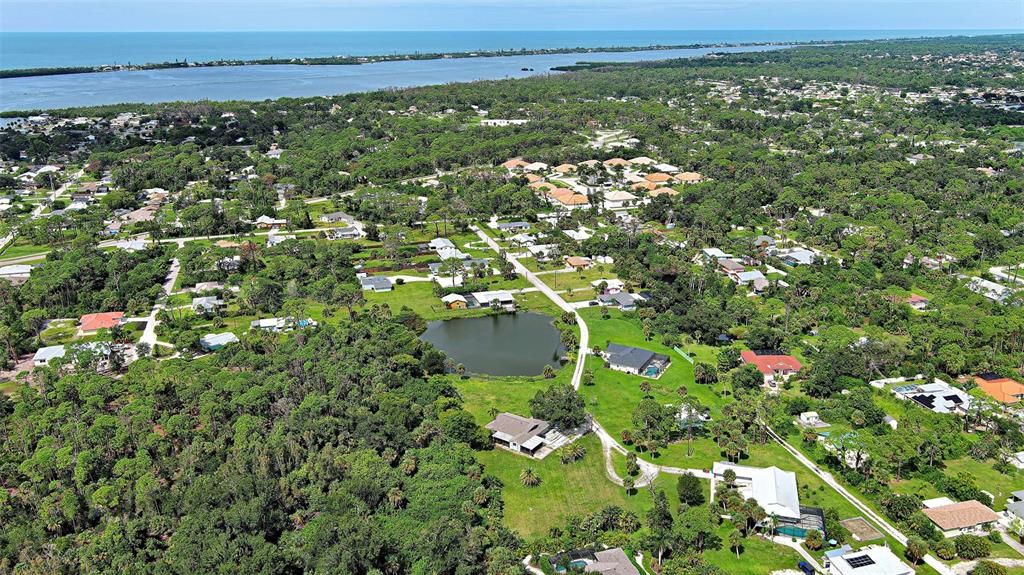 For Sale: $450,000 (4 beds, 2 baths, 1872 Square Feet)