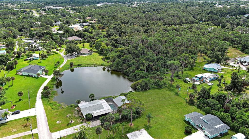 For Sale: $450,000 (4 beds, 2 baths, 1872 Square Feet)