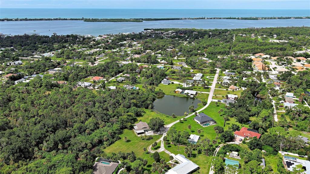 For Sale: $450,000 (4 beds, 2 baths, 1872 Square Feet)