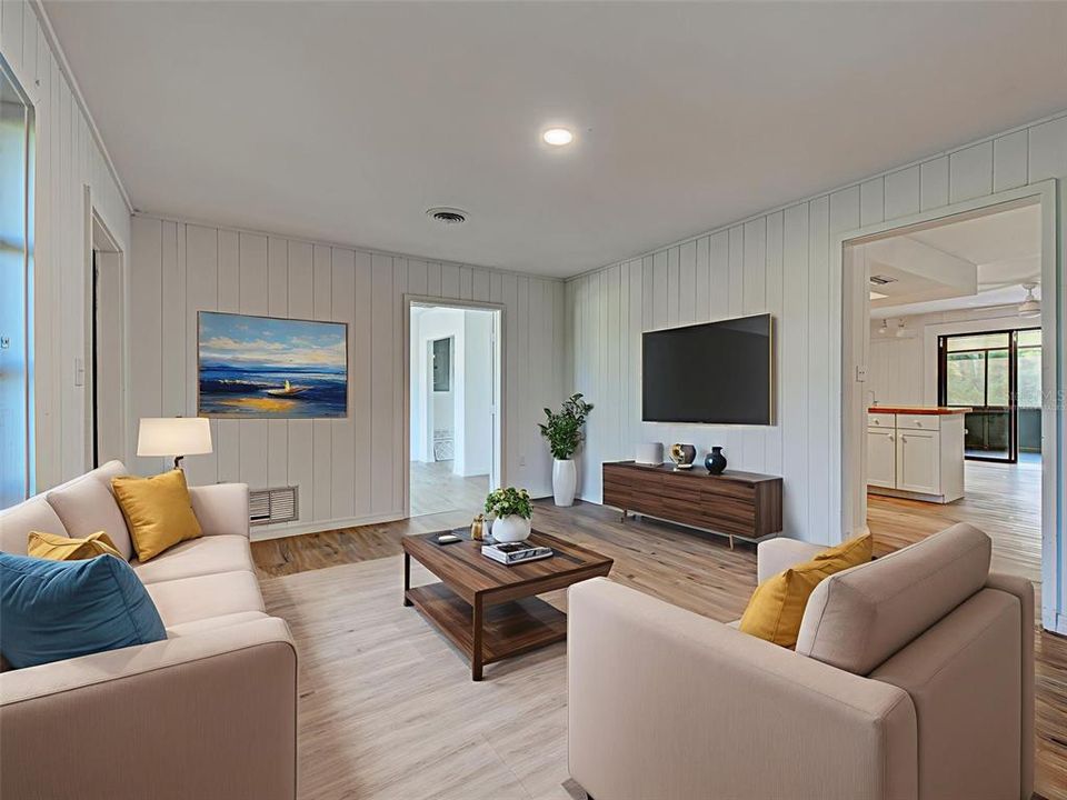 For Sale: $450,000 (4 beds, 2 baths, 1872 Square Feet)