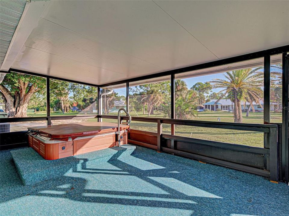 For Sale: $450,000 (4 beds, 2 baths, 1872 Square Feet)