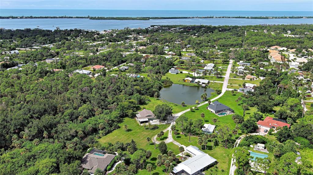 For Sale: $450,000 (4 beds, 2 baths, 1872 Square Feet)