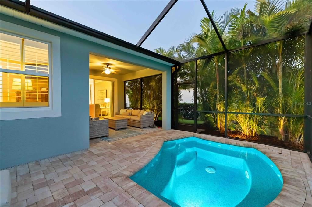 Activo con contrato: $539,000 (3 camas, 2 baños, 1804 Pies cuadrados)