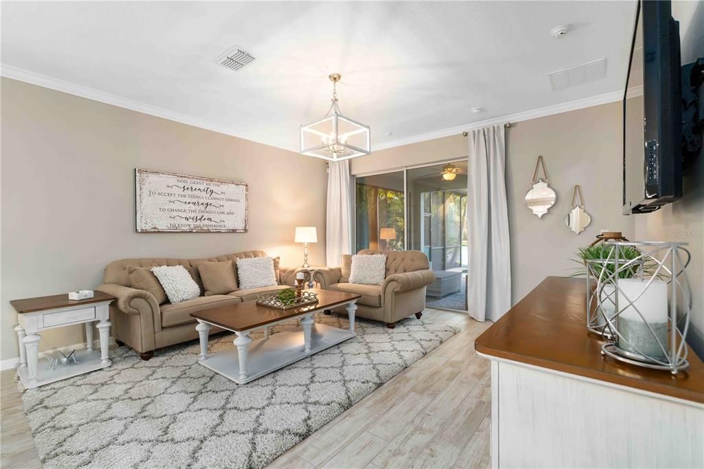 Activo con contrato: $539,000 (3 camas, 2 baños, 1804 Pies cuadrados)