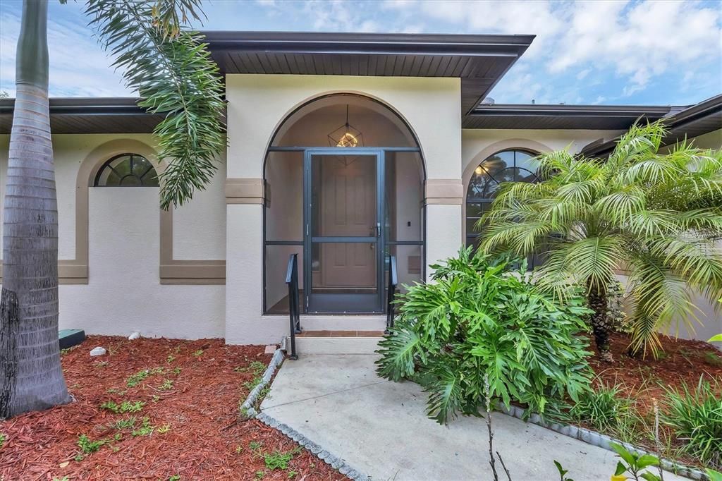 For Sale: $345,000 (3 beds, 2 baths, 1748 Square Feet)