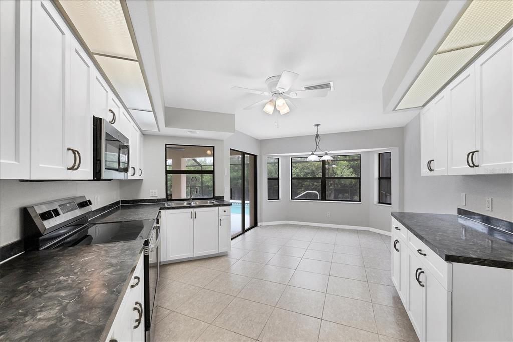 For Sale: $345,000 (3 beds, 2 baths, 1748 Square Feet)