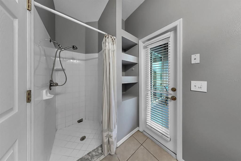 Под контрактом: $542,000 (4 спален, 3 ванн, 2682 Квадратных фут)