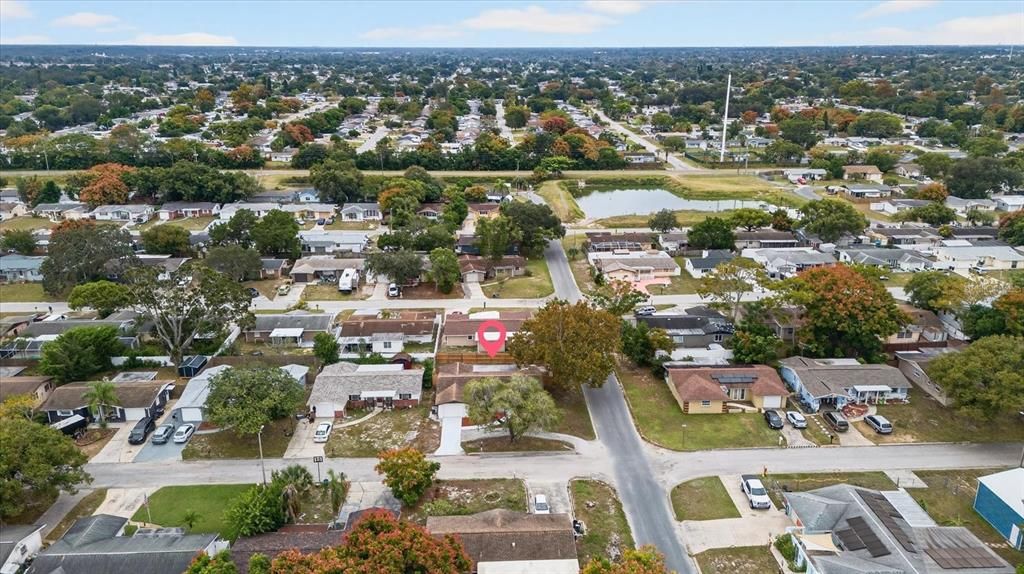 Active With Contract: $230,000 (2 beds, 2 baths, 1306 Square Feet)