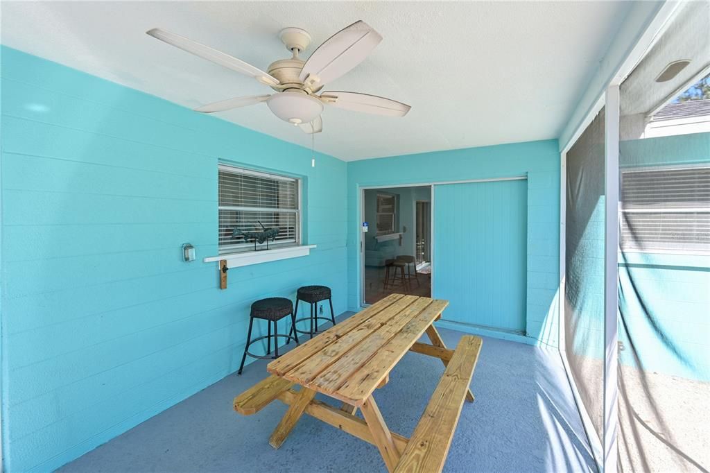 For Sale: $840,000 (4 beds, 2 baths, 1995 Square Feet)