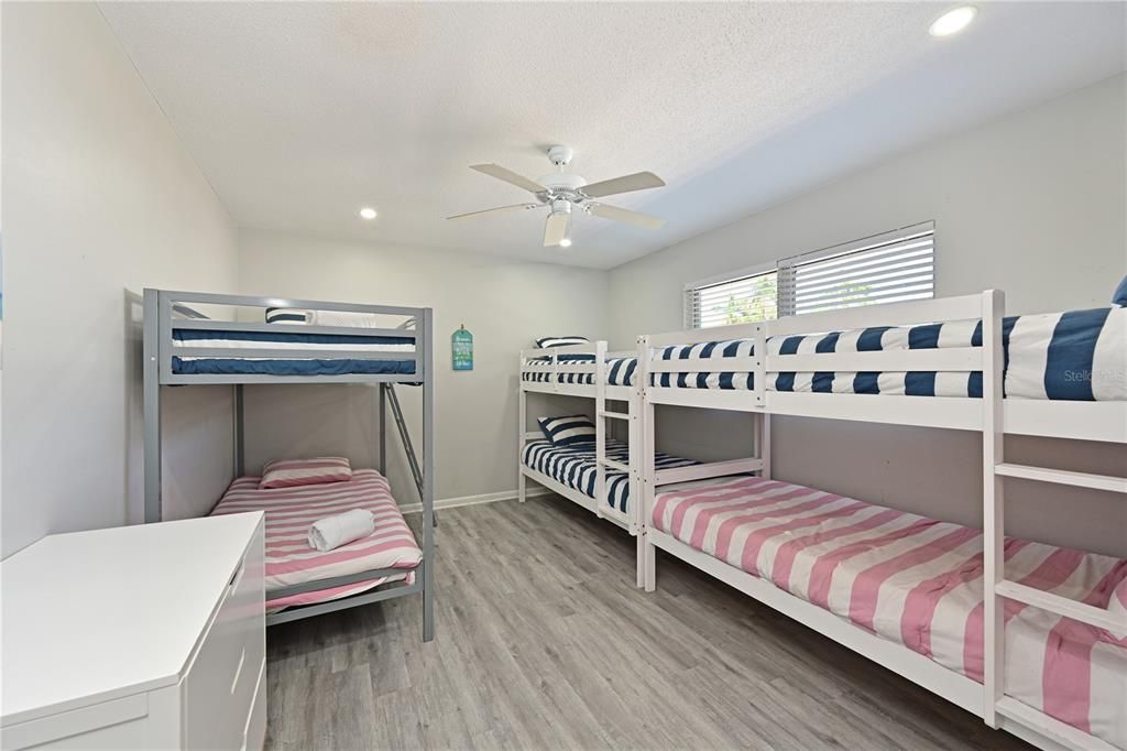 For Sale: $840,000 (4 beds, 2 baths, 1995 Square Feet)