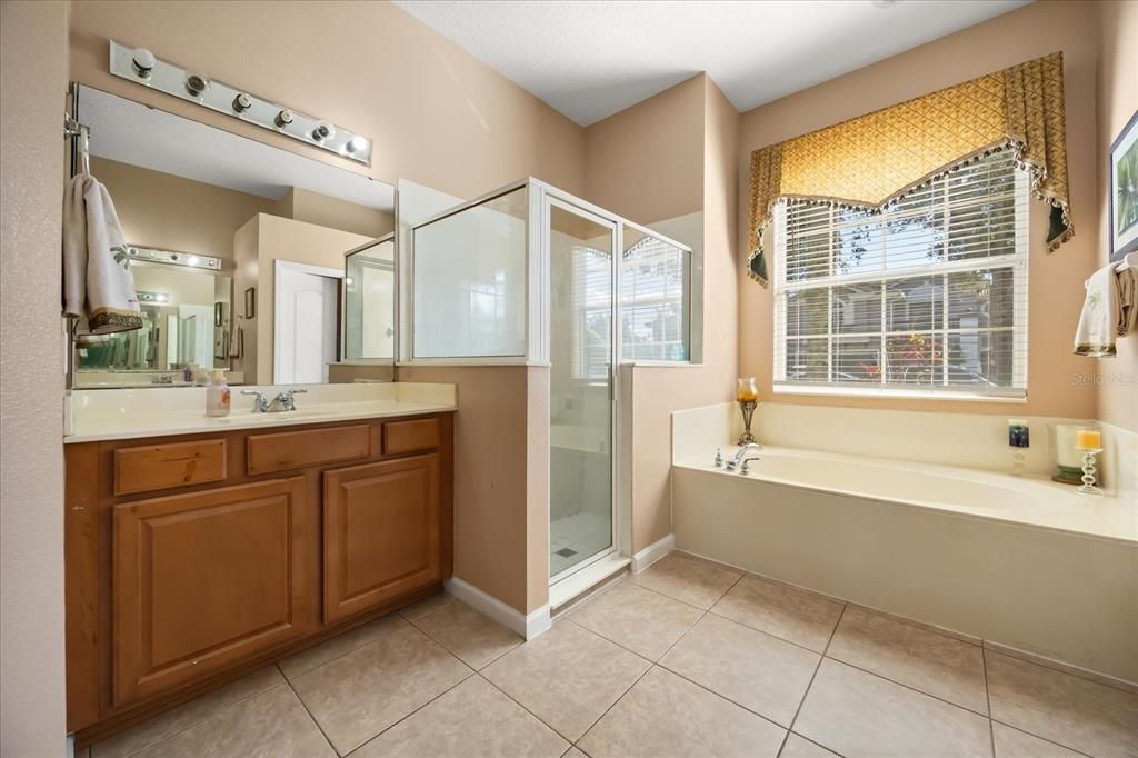 For Sale: $829,900 (4 beds, 3 baths, 3245 Square Feet)