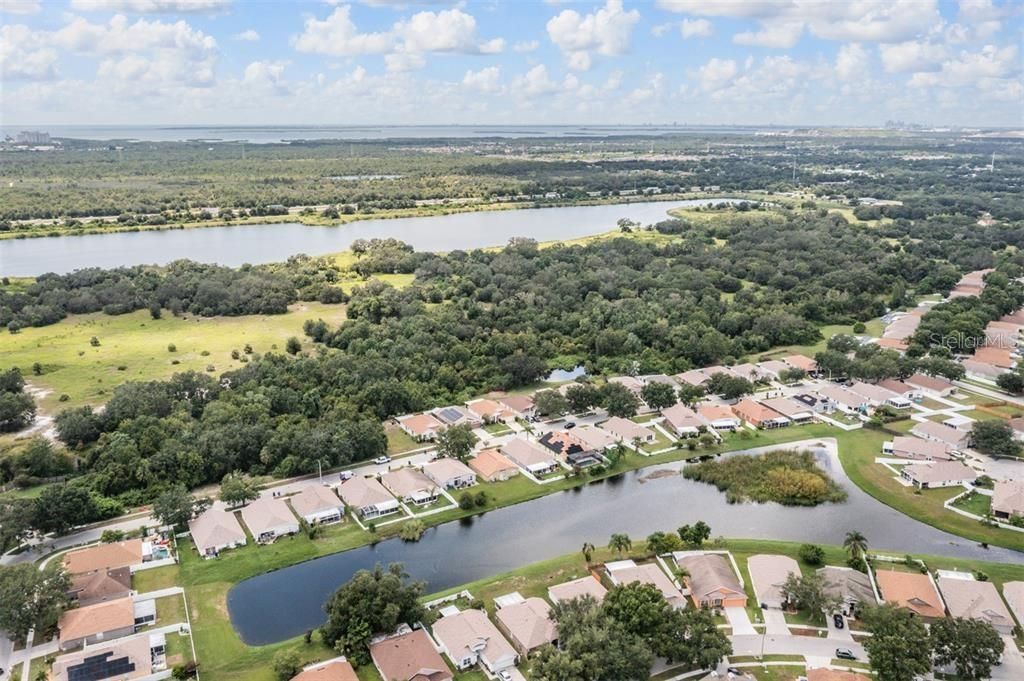 En Renta: $2,499 (4 camas, 2 baños, 1956 Pies cuadrados)