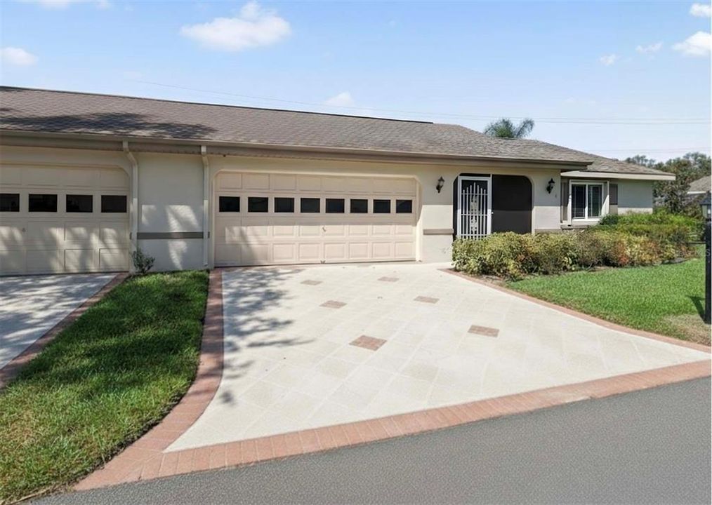 For Sale: $200,000 (2 beds, 2 baths, 1829 Square Feet)