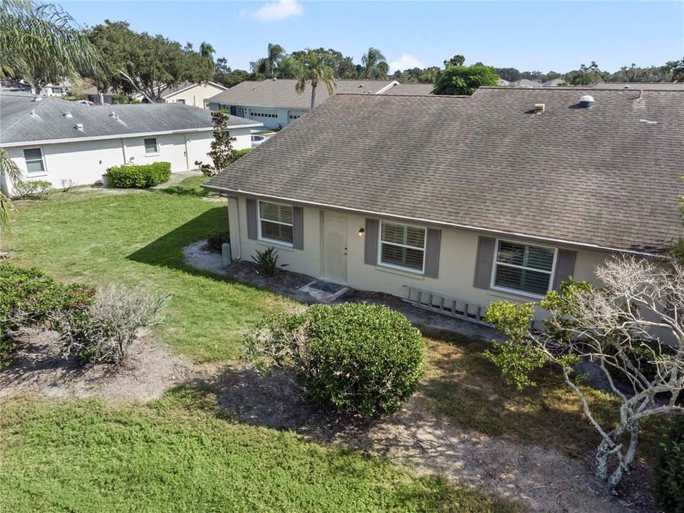 For Sale: $200,000 (2 beds, 2 baths, 1829 Square Feet)