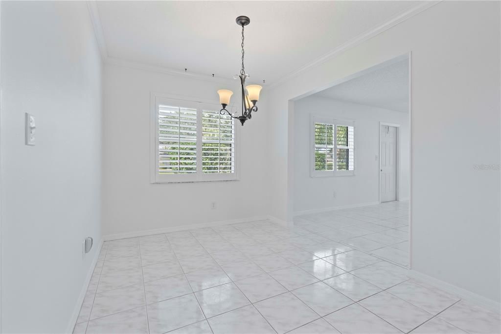 For Sale: $200,000 (2 beds, 2 baths, 1829 Square Feet)