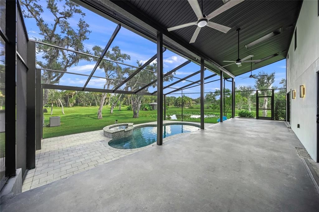 Active With Contract: $1,399,000 (5 beds, 5 baths, 3887 Square Feet)