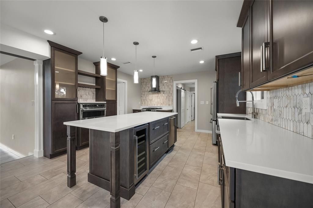 Active With Contract: $1,399,000 (5 beds, 5 baths, 3887 Square Feet)