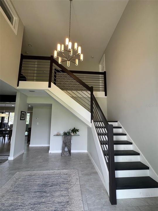 Active With Contract: $1,399,000 (5 beds, 5 baths, 3887 Square Feet)