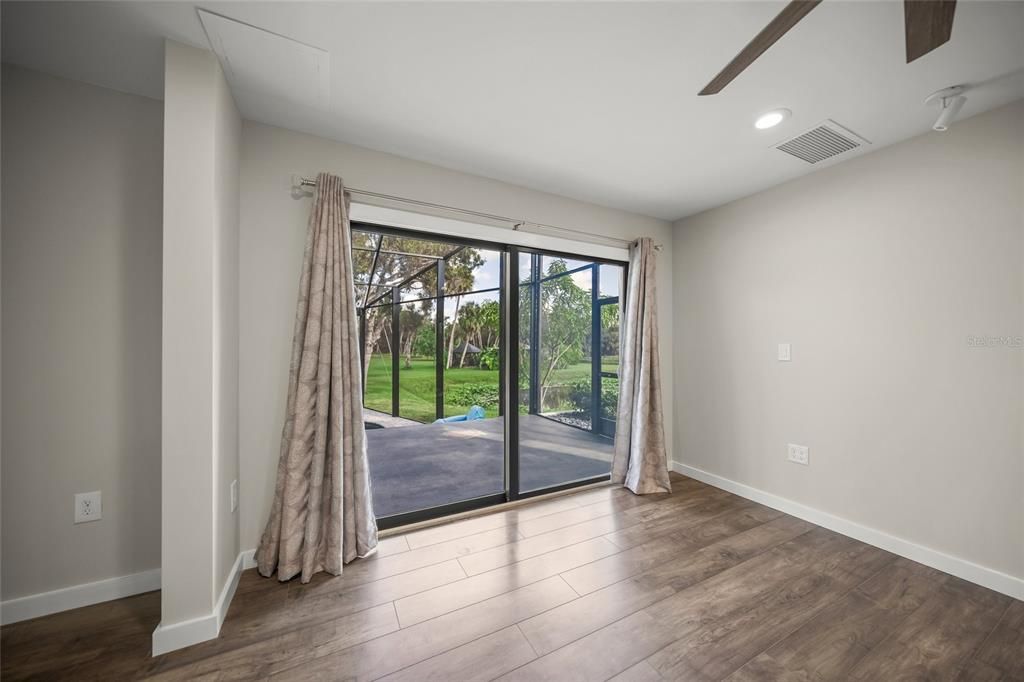 Active With Contract: $1,399,000 (5 beds, 5 baths, 3887 Square Feet)