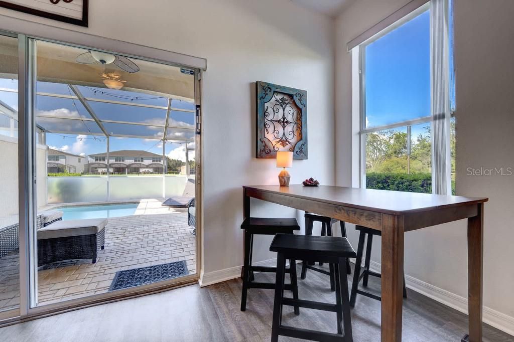 Active With Contract: $315,000 (3 beds, 3 baths, 1503 Square Feet)