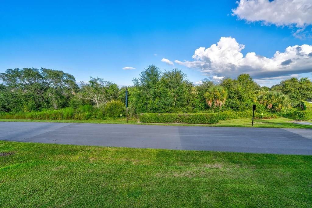 Active With Contract: $315,000 (3 beds, 3 baths, 1503 Square Feet)