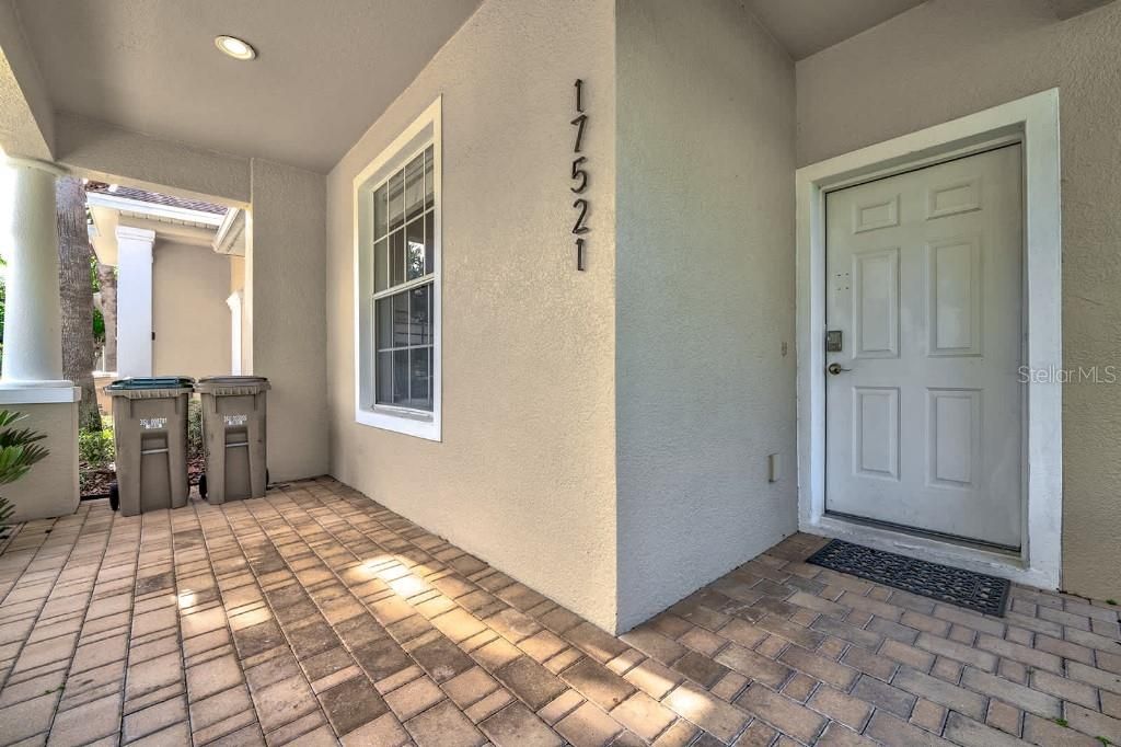 Active With Contract: $315,000 (3 beds, 3 baths, 1503 Square Feet)