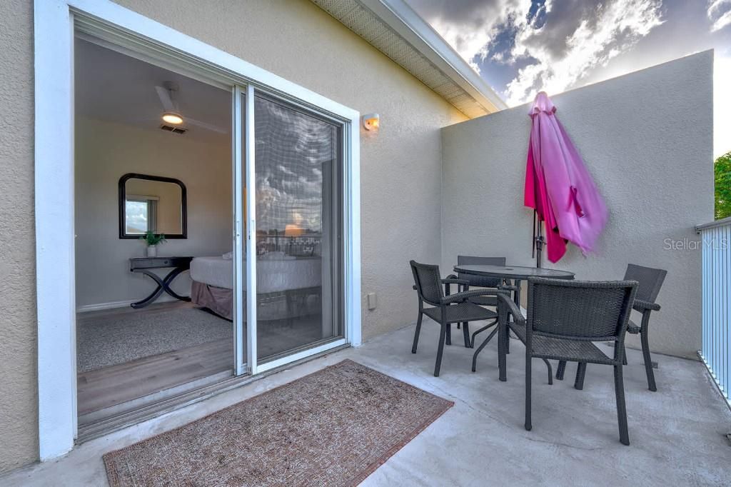 Active With Contract: $315,000 (3 beds, 3 baths, 1503 Square Feet)