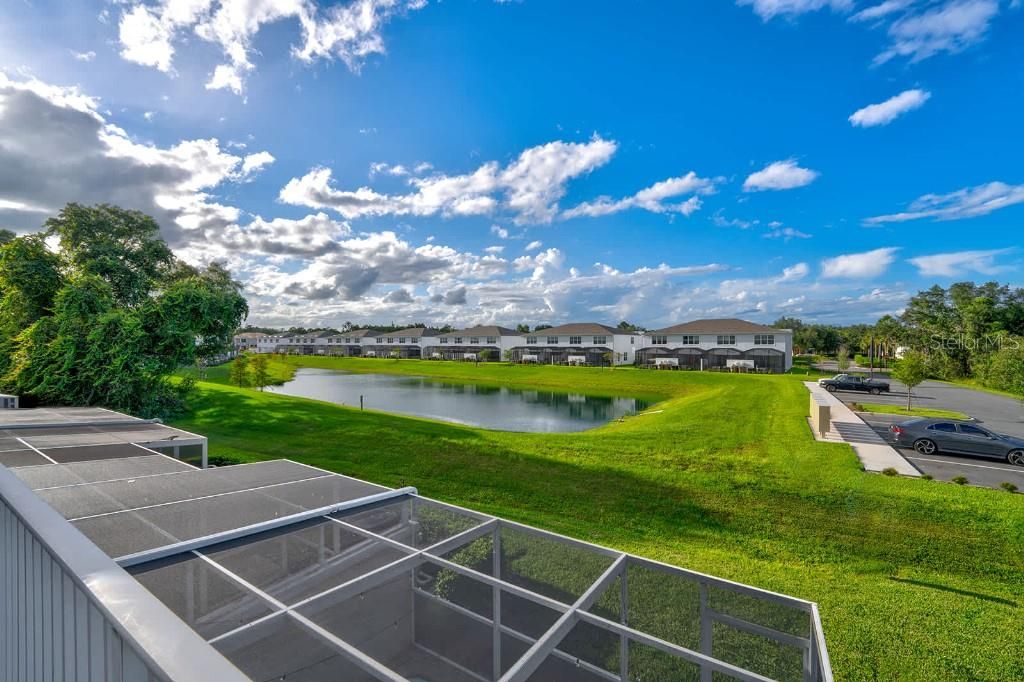 Active With Contract: $315,000 (3 beds, 3 baths, 1503 Square Feet)