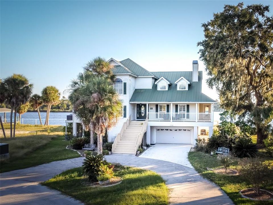 На продажу: $3,790,000 (4 спален, 2 ванн, 2965 Квадратных фут)