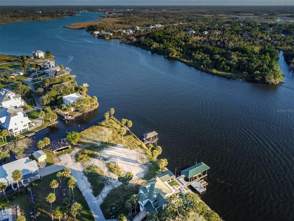 На продажу: $3,790,000 (4 спален, 2 ванн, 2965 Квадратных фут)